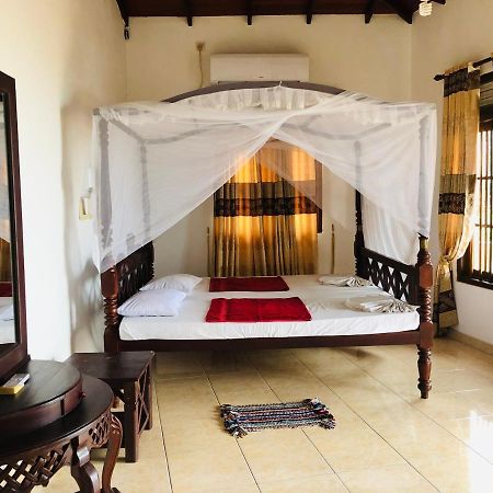 Bed and Breakfast Blue Sea View Unawatuna Exteriér fotografie