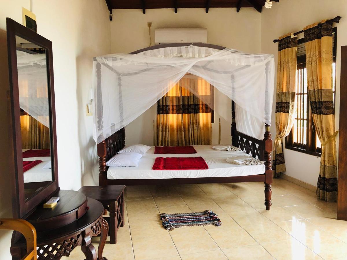 Bed and Breakfast Blue Sea View Unawatuna Exteriér fotografie